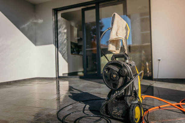 Trusted Golden Gate, FL Pressure Washing Services Experts